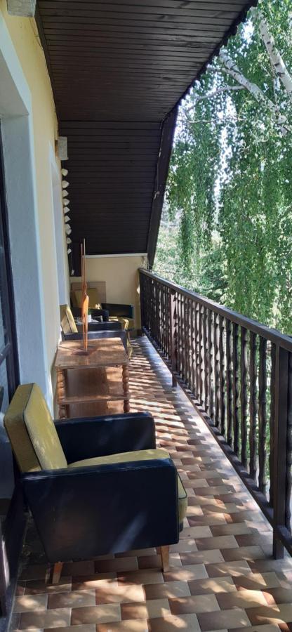 Toldi Apartman Hotell Keszthely Exteriör bild